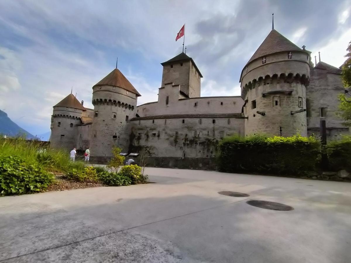 Castle View Aparthotel Veytaux Bagian luar foto