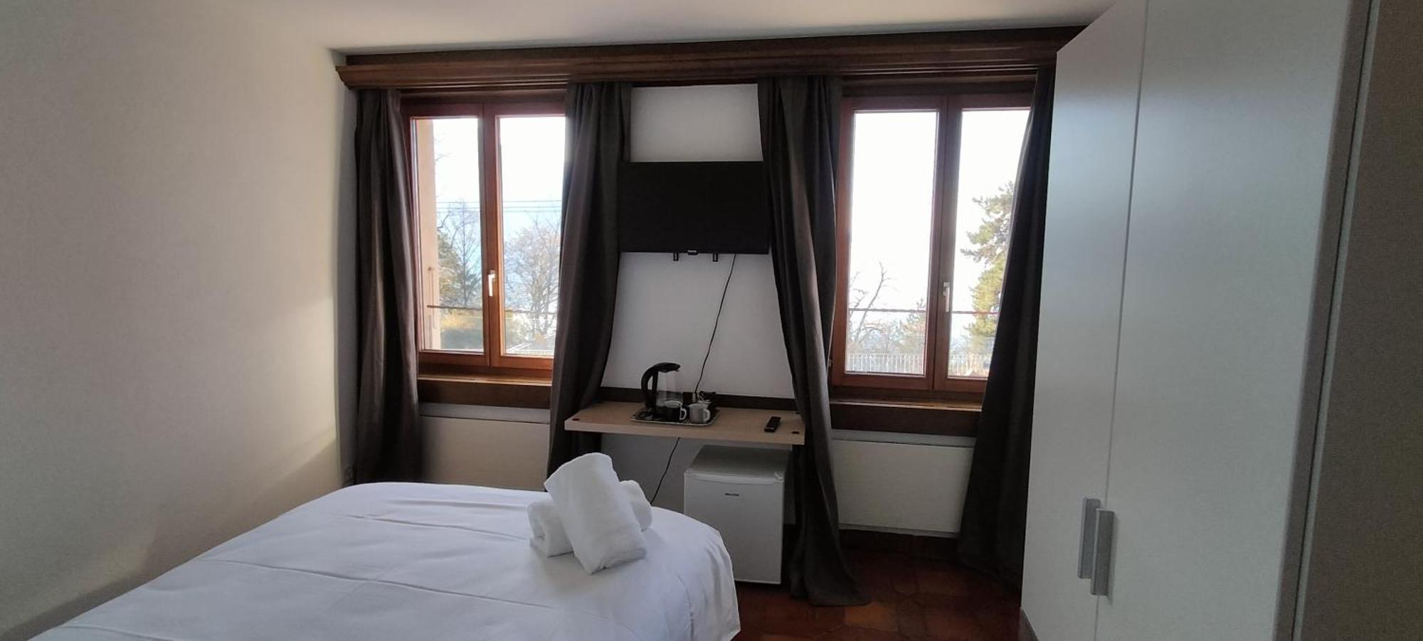 Castle View Aparthotel Veytaux Bagian luar foto