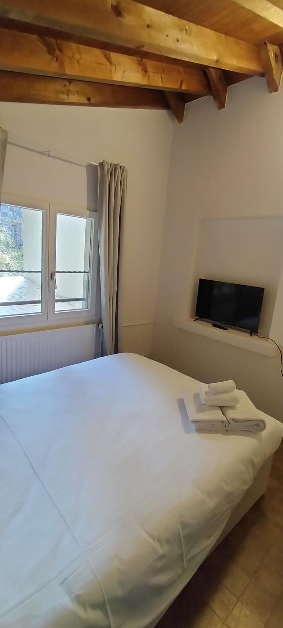 Castle View Aparthotel Veytaux Bagian luar foto